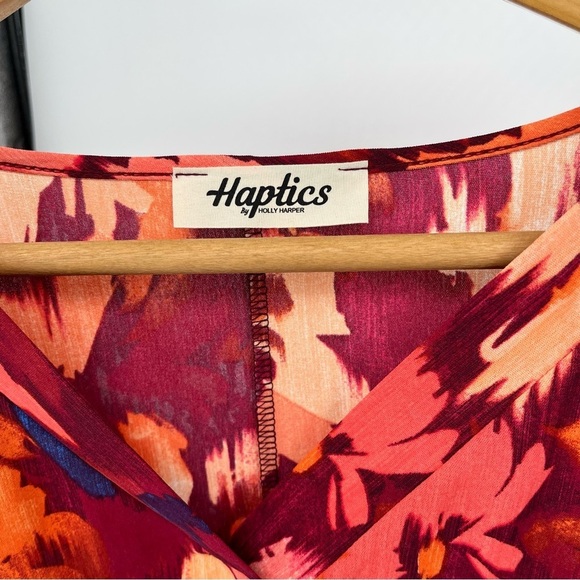 Haptics By Holly Harper NEW Floral Abstract Top Size 3XL V Neck Smocked Sleeves - Picture 6 of 11